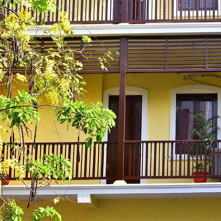 Villa Gomez Puduccseri Kültér fotó